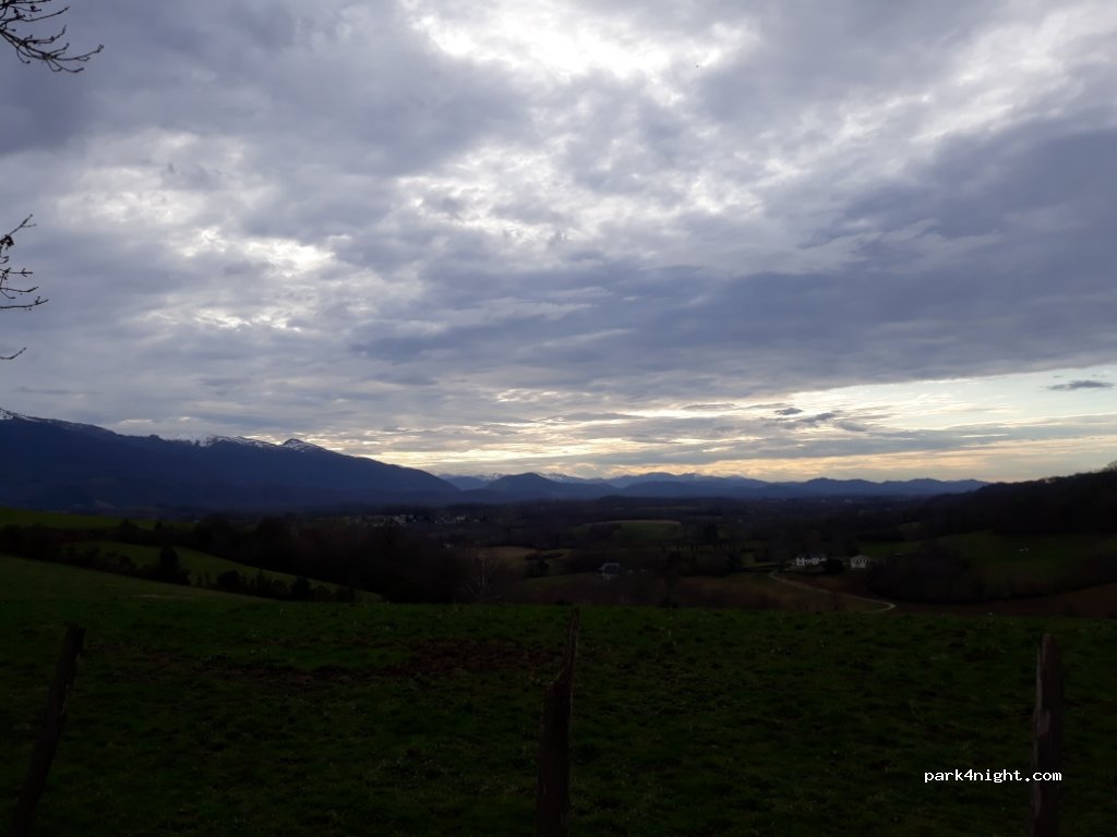 (64260) Buzy - 1 Chemin d'Ossau — foto