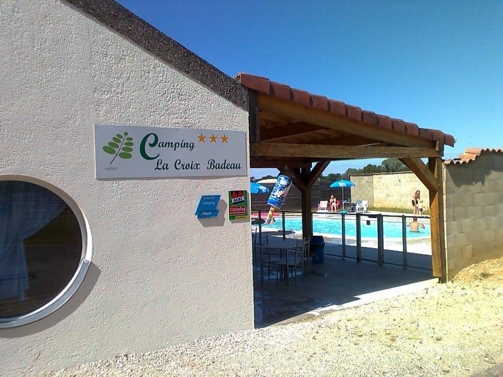 Camping La Croix Badeau 3* — foto