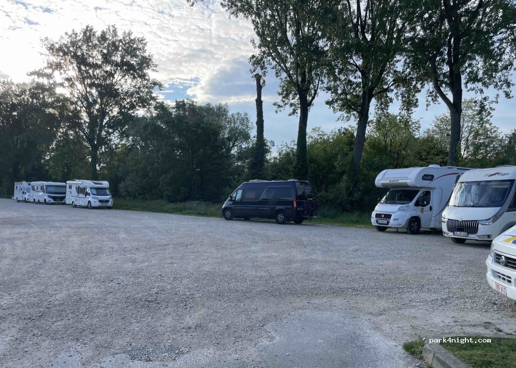 (39100) Dole - Rue Thévenot — foto 4