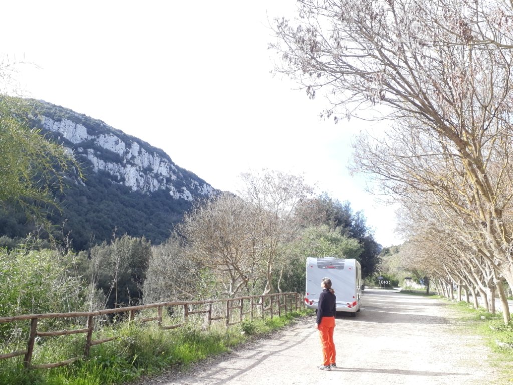 (96010) Cassaro - Strada Provinciale 45 — foto 2