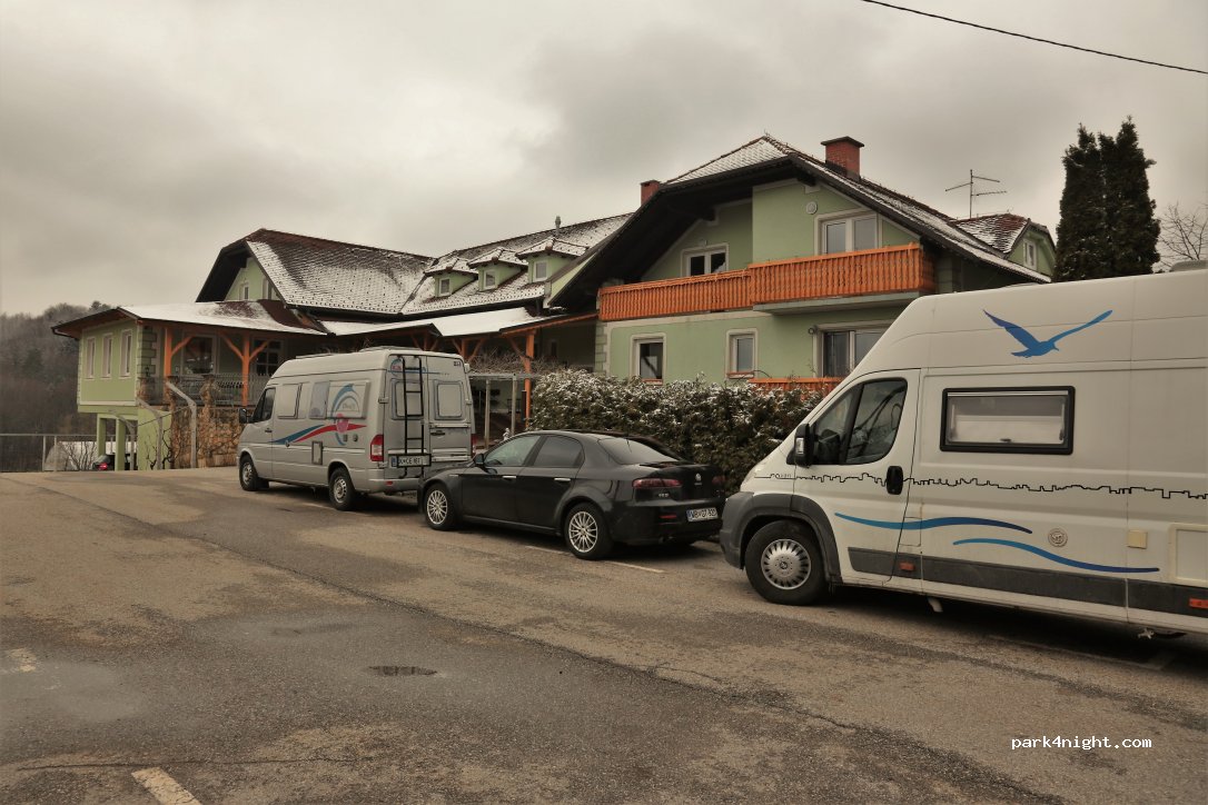 Breznik Terezija - Nosilka dopolnilne dejavnosti na kmetiji — foto