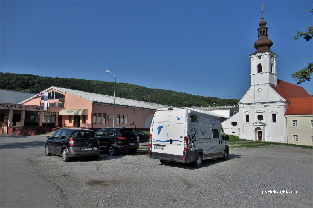 (34340) Kutjevo - 7 Ulica Župnika Mirka Messnera — foto