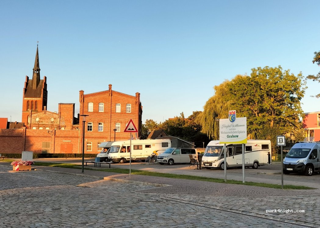 Wohnmobilstellplatz am Stadthafen Grabow — foto 4