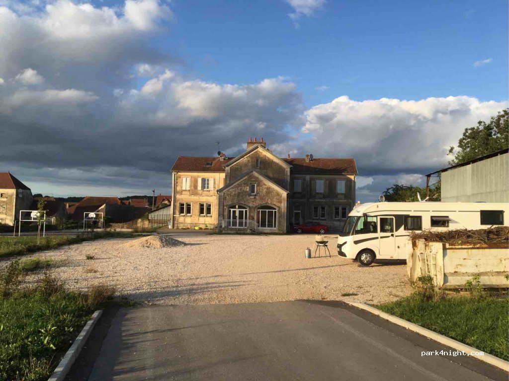 (39290) Chevigny - 11 Rue de Rainans — foto 2