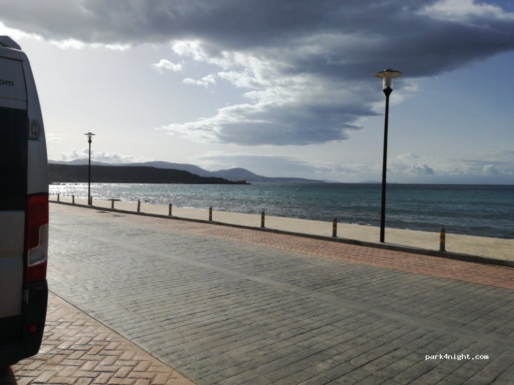 (230 56) Plitra - Unnamed Road — foto