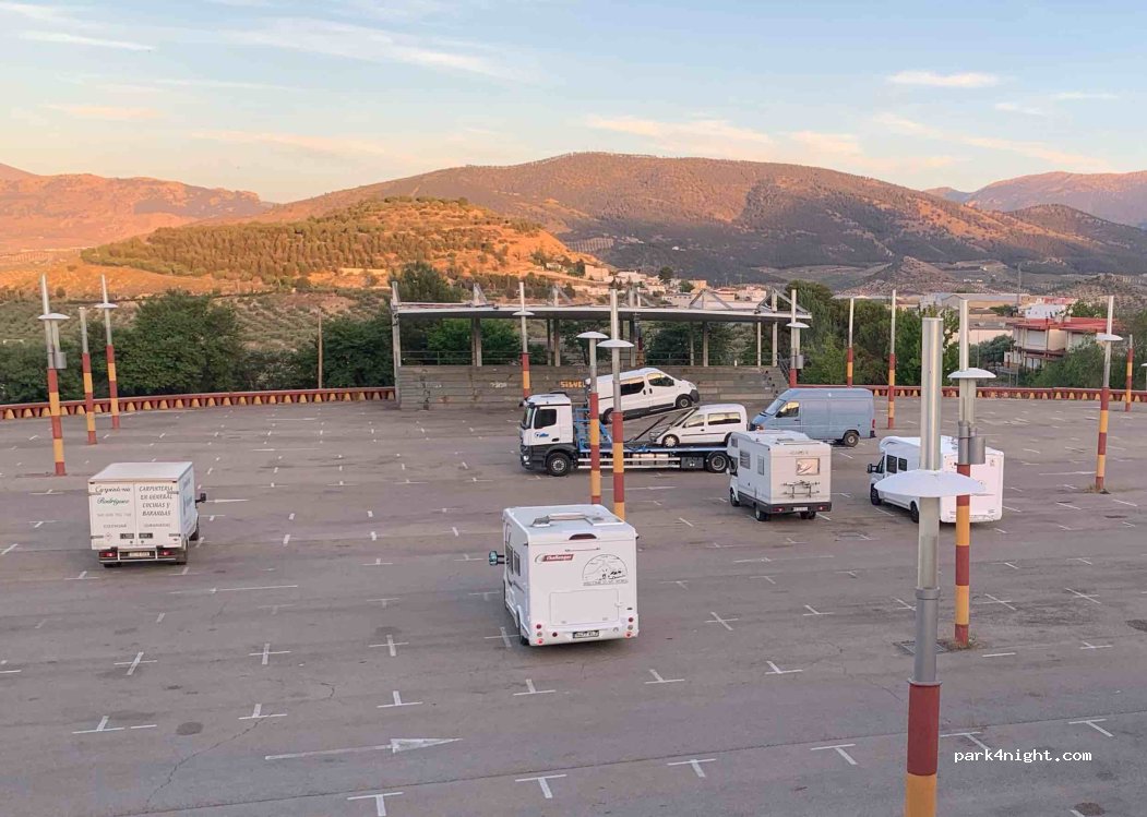 (23003) Jaén - 44 Avenida Granada — foto 3