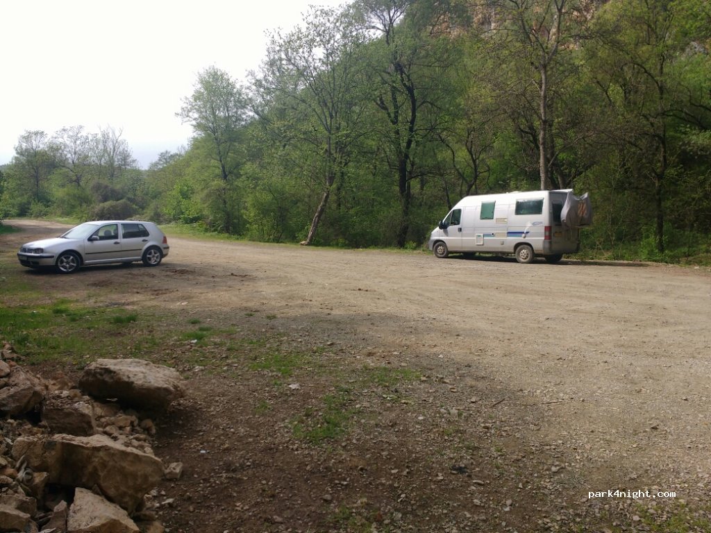 () Pejë - Ujëvara e Mirushës — foto