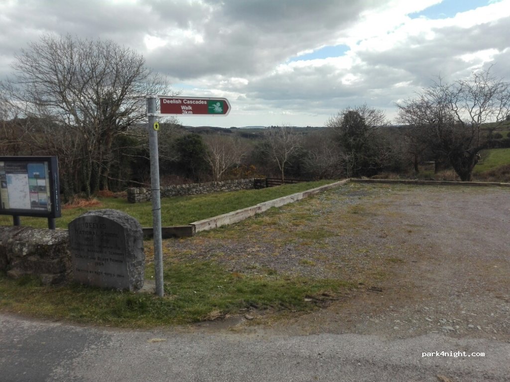 () Castledonovan - Unnamed Road — foto