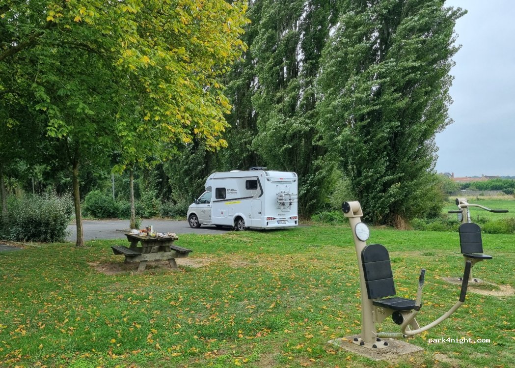 (86140) Lencloître - 1 Rue de la République — foto 4