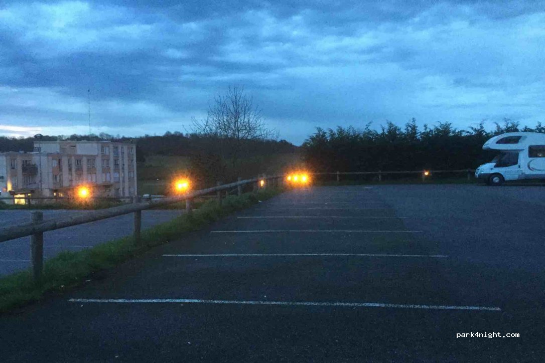 (78650) Beynes - 15 Rue du Stade — foto 2