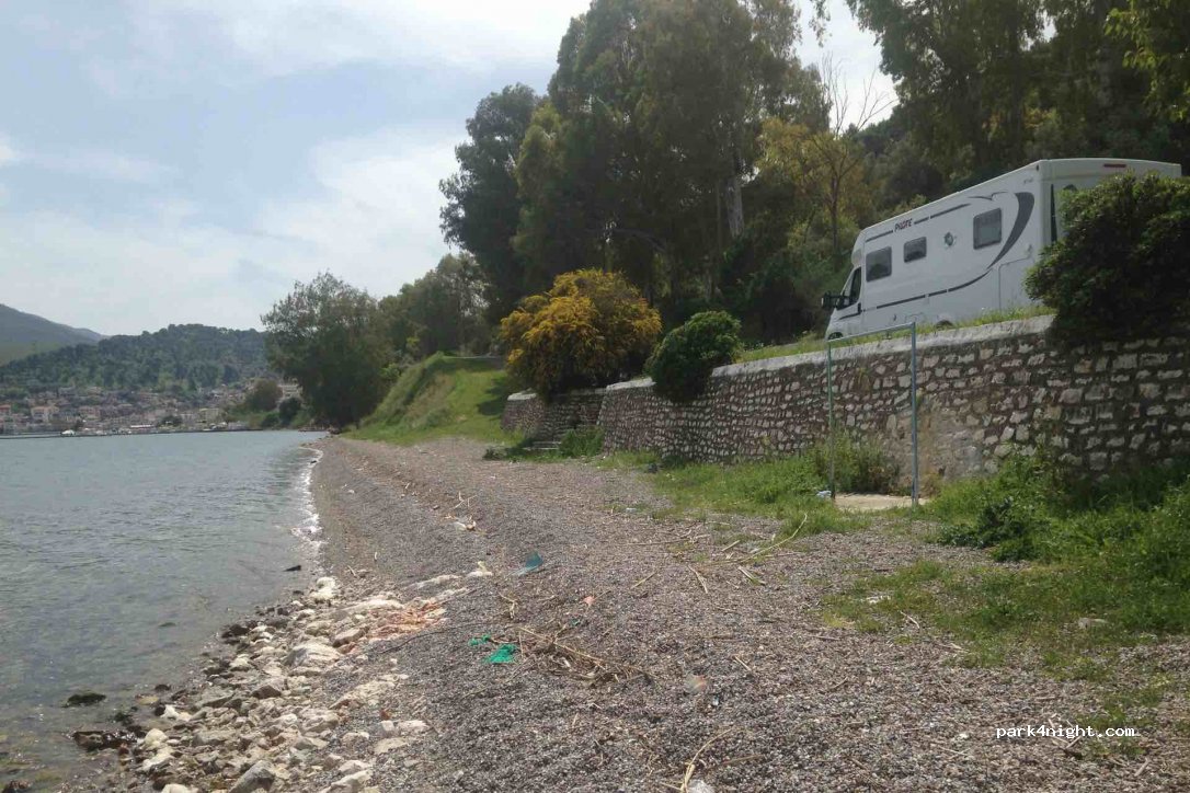 (305 00) Amfilochia - Ethniki Odos Amfilochias Lefkadas — foto