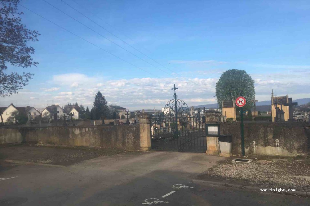 (57100) Thionville - 42 Rue Laydecker — foto