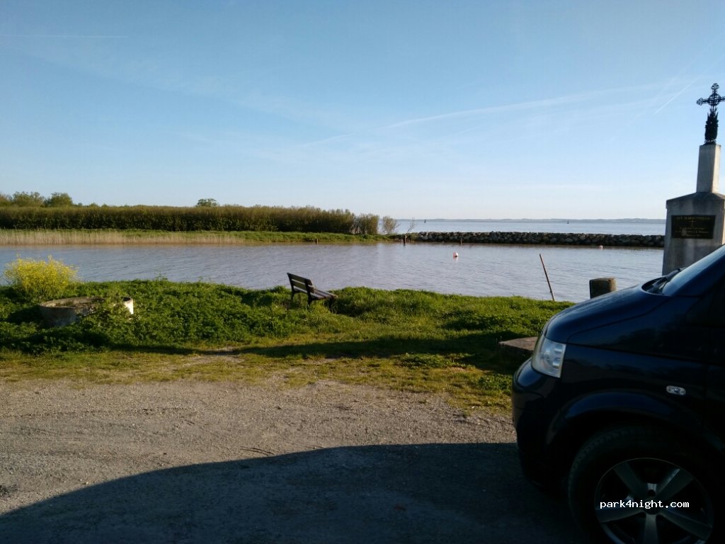 (33180) Saint-Seurin-de-Cadourne - 120 La Maréchale — foto