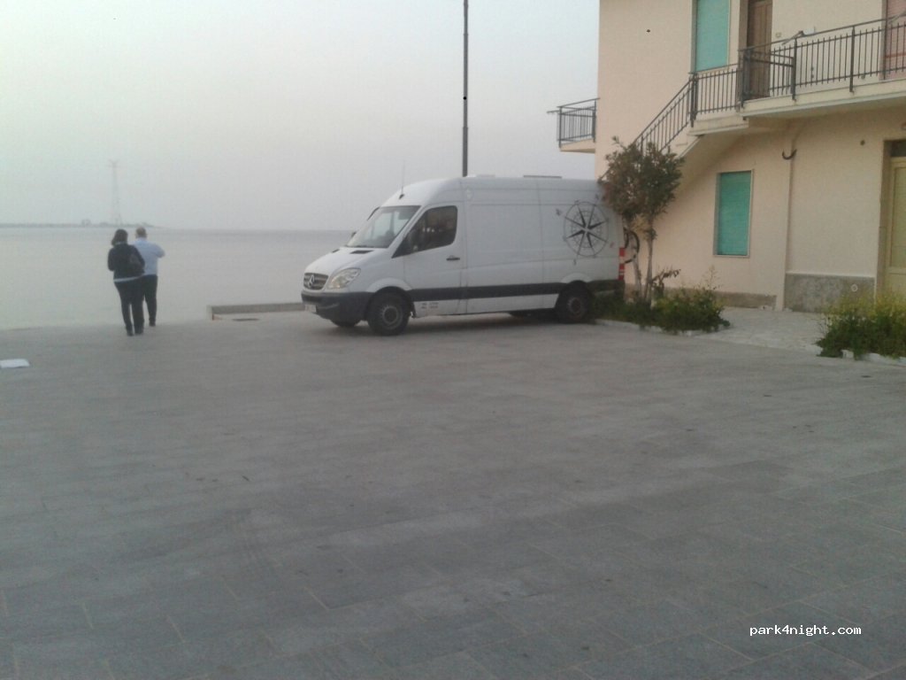 (89018) Villa San Giovanni - 89 Via Vittorio Emanuele II — foto