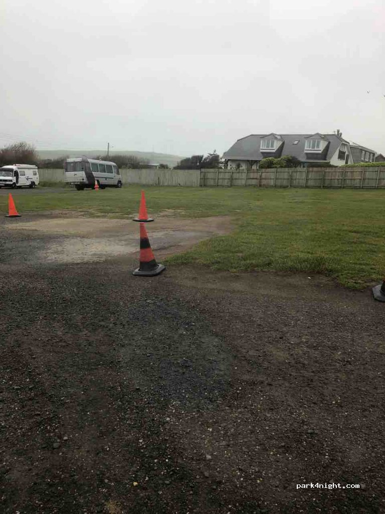(EX33 1QE) Croyde - Croyde Road — foto 3