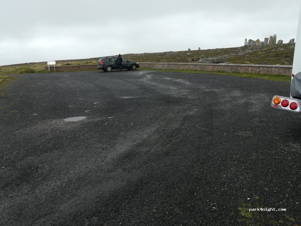 () Fallmore - Unnamed Road — foto