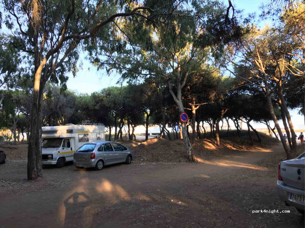 (21410) Isla Cristina - 1 Calle Eucalipto — foto