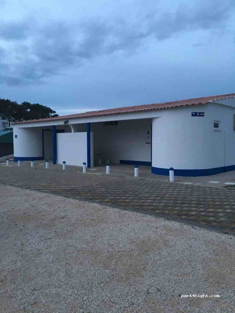 (2560) Praia de Santa Cruz, Torres Vedras - N247 camping Santa Cruz — foto