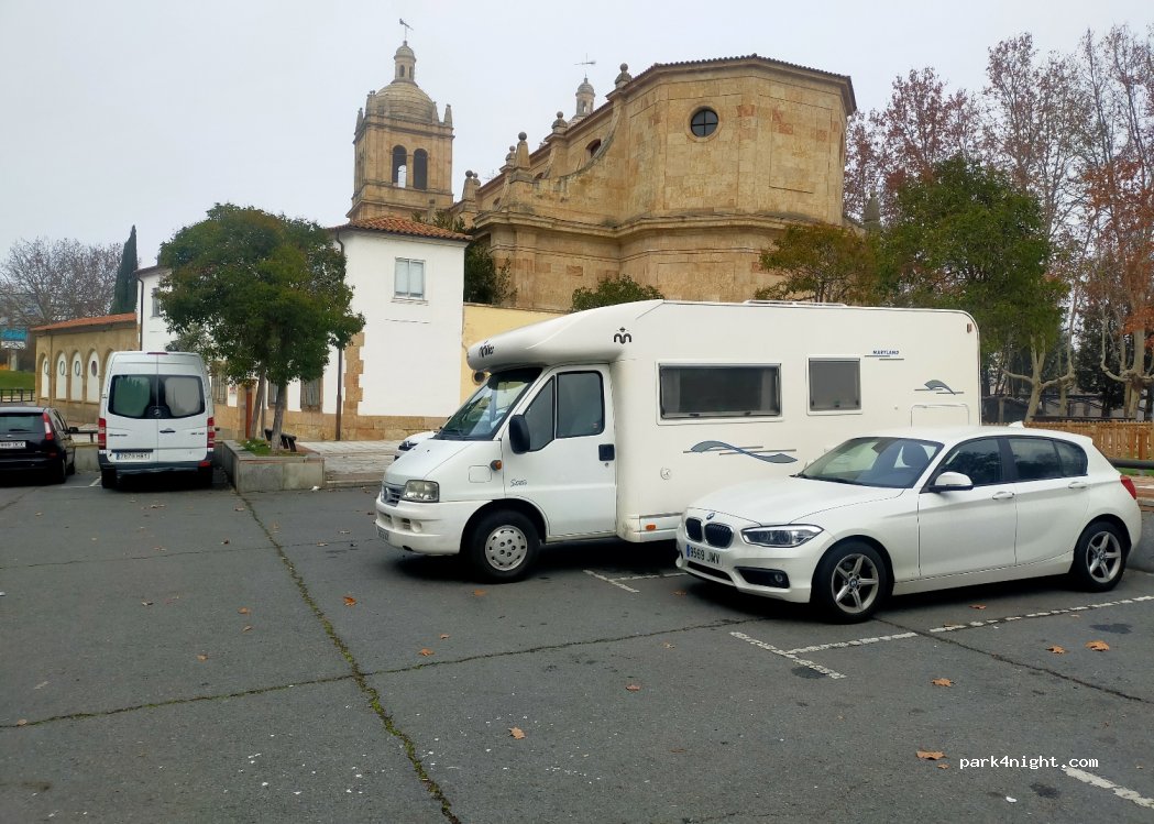 (37008) Salamanca - Via Helmántica — foto