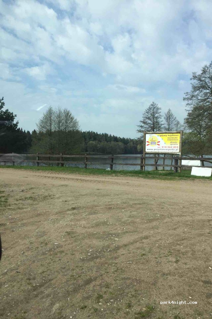 (16-423) Matłak - — foto