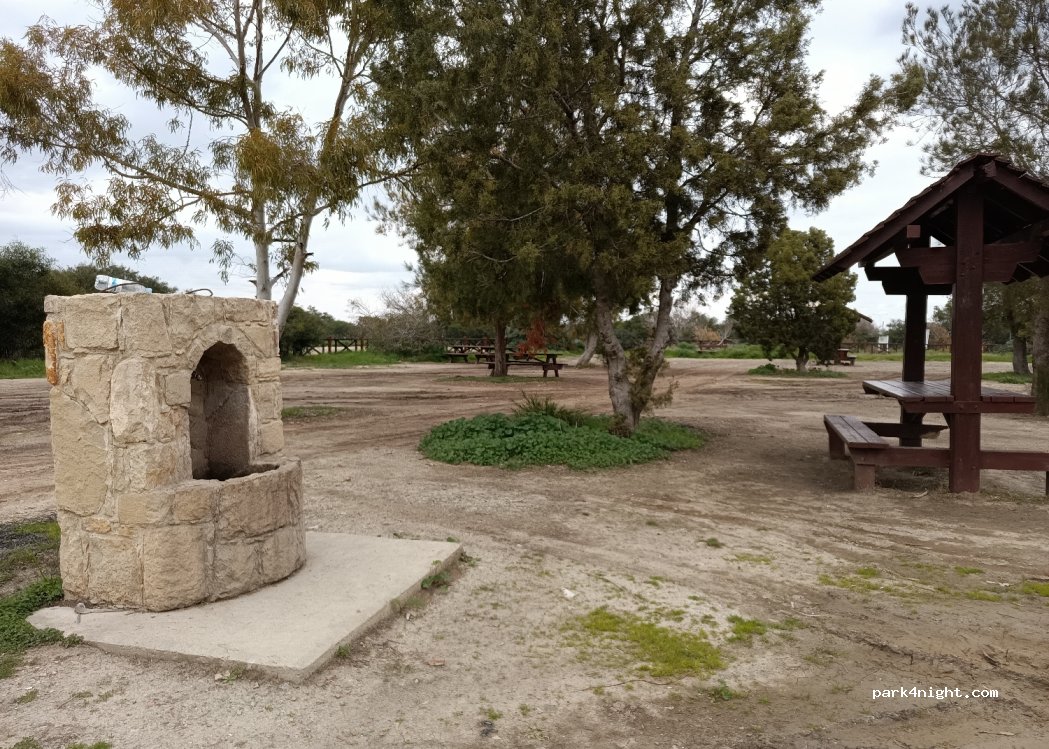 Larnaca - Tekke Road — foto 2