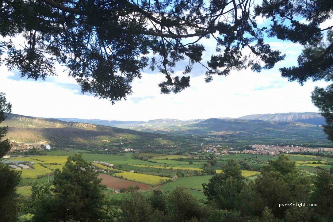 (25630) Talarn - Unnamed Road — foto 2