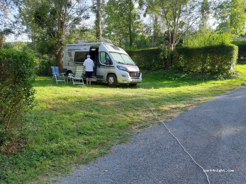 camping du Pont de Saint Gal — foto
