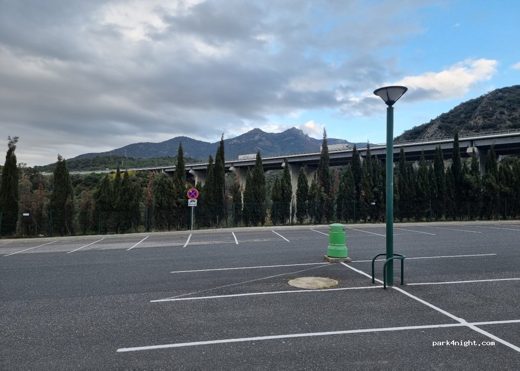 (66480) Le Perthus - 177 Rimbaut — foto 3