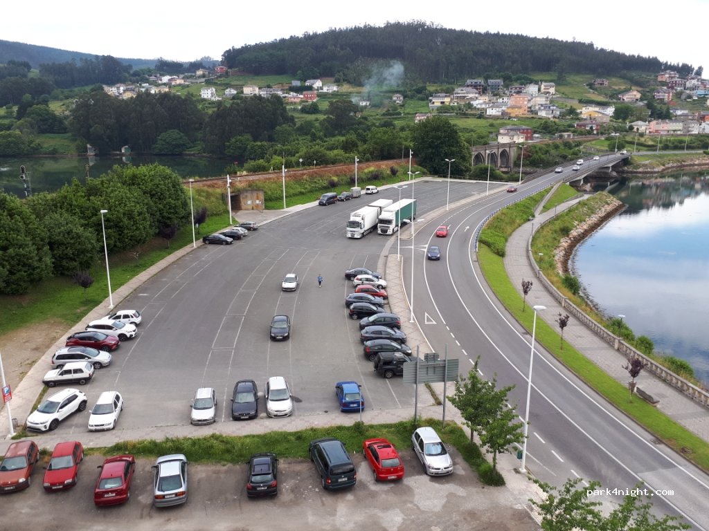 (27850) Viveiro - 41 Avenida Ferrol — foto 3
