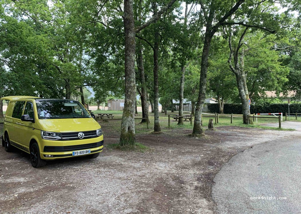 (33740) Arès - 61 Boulevard Javal — foto 5