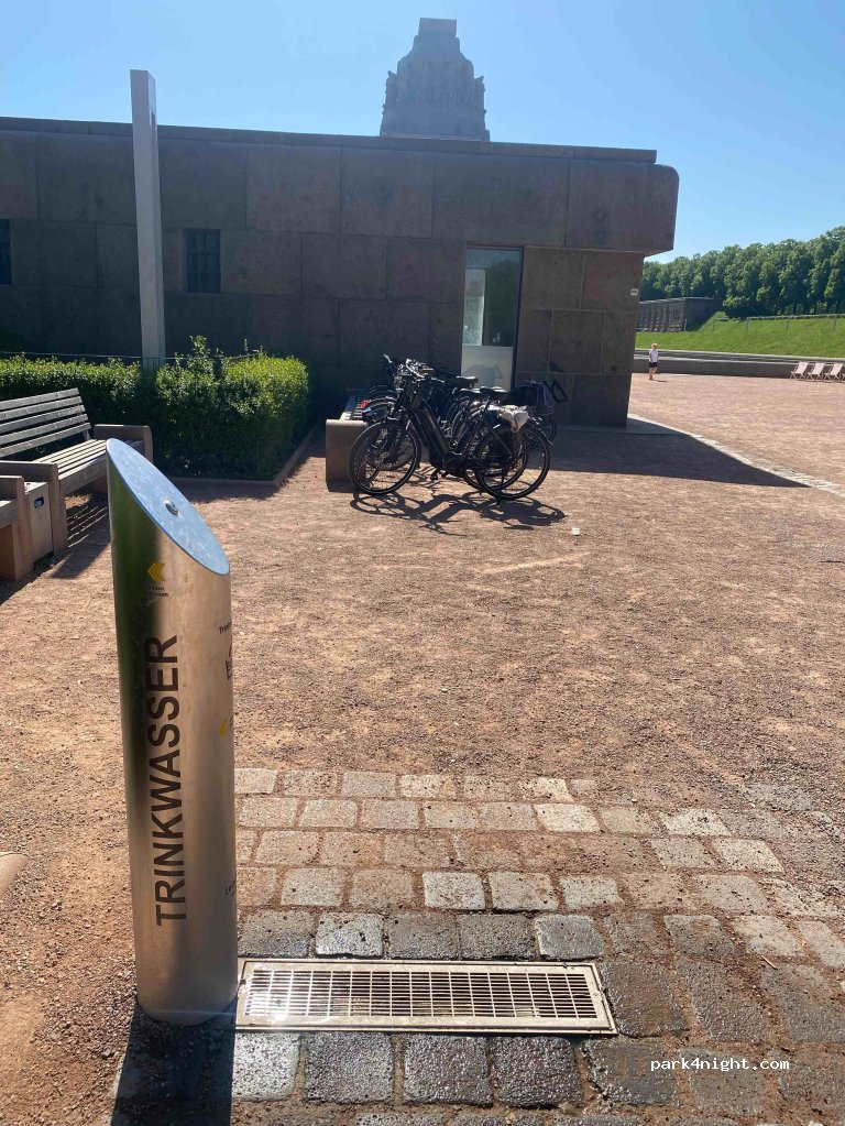 (04299) Leipzig - 5 Friedhofsweg — foto 3