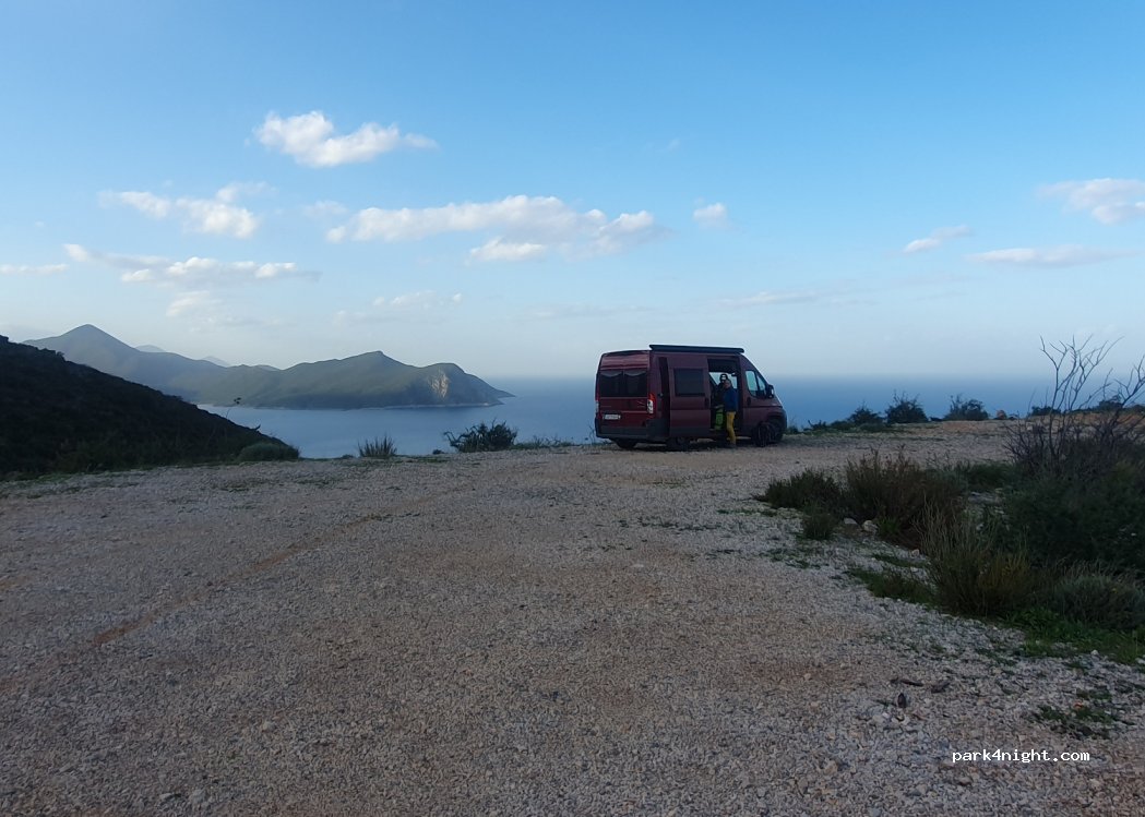 (230 52) Kapsala - Unnamed Road — foto 2