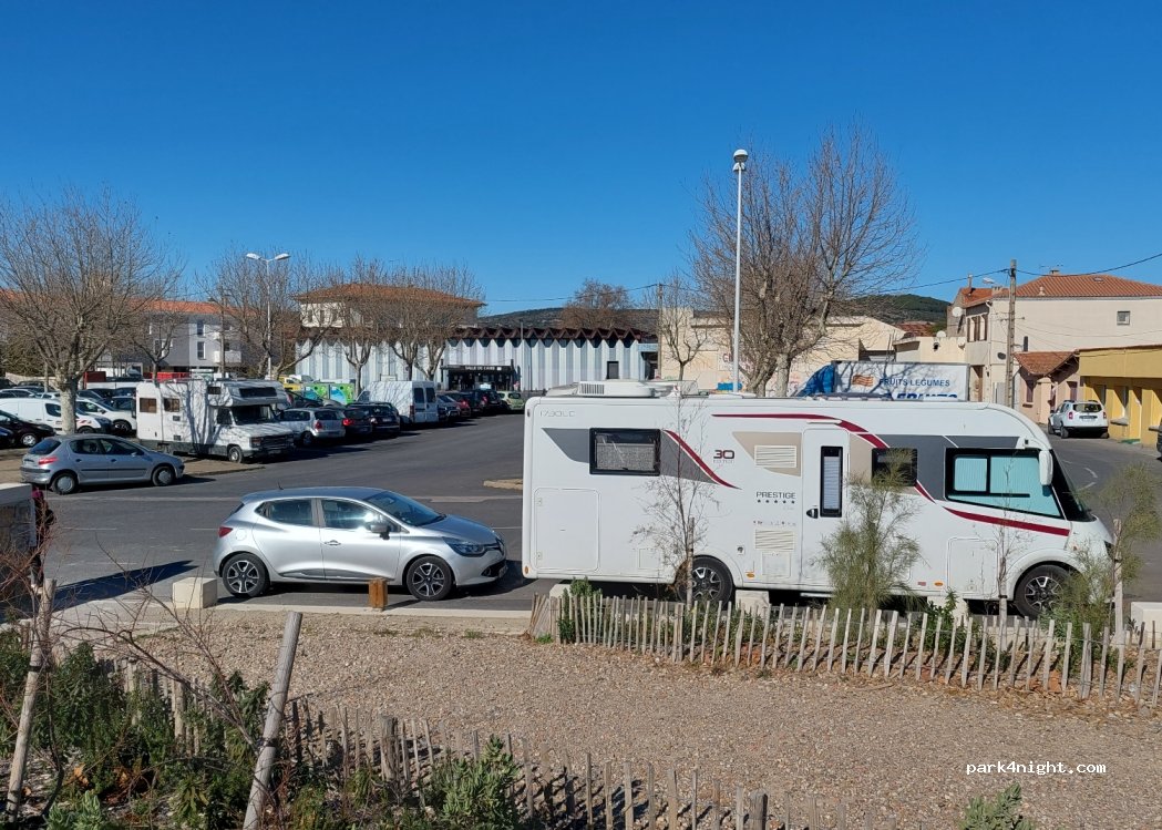 (34110) Frontignan - 1-5 Plan du Bassin — foto 2