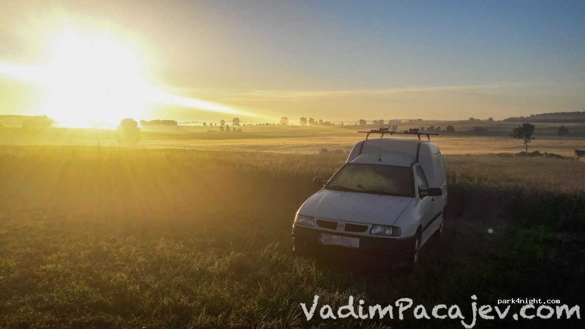 (14-107) Pole Bitwy pod Grunwaldem - Unnamed Road — foto