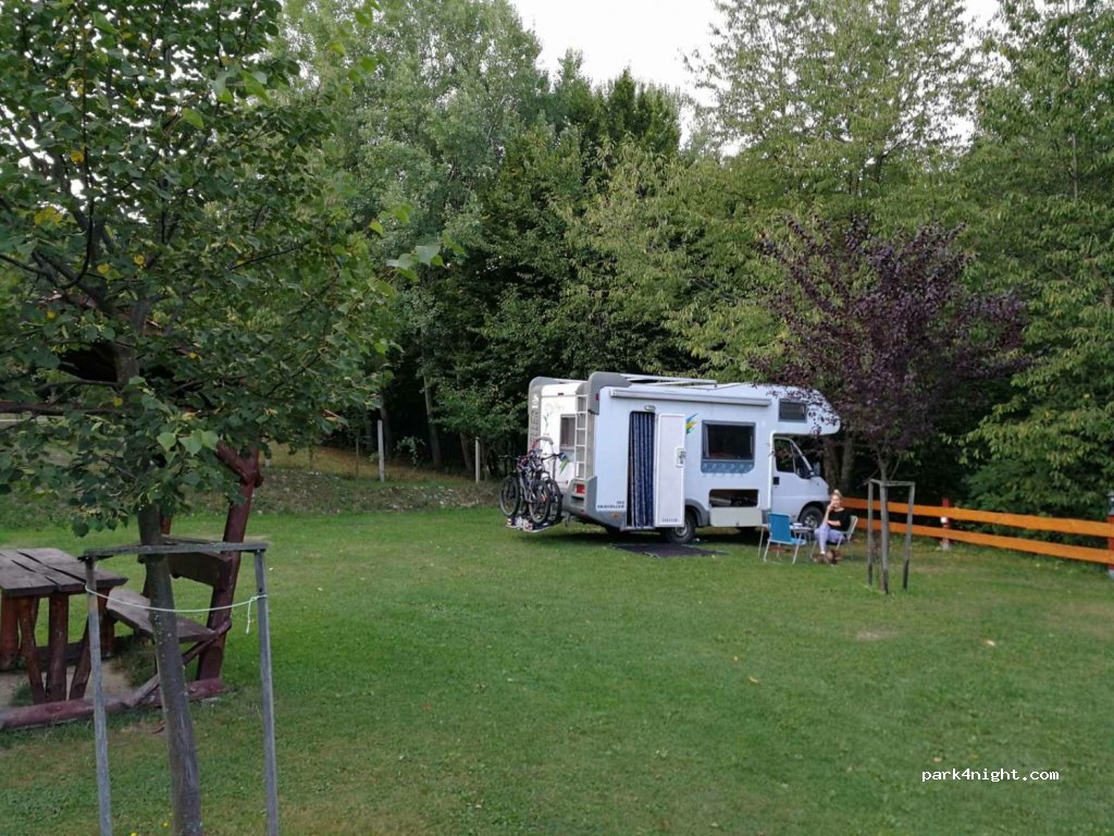 Forest Camping and Cabins Répáshuta — foto 2