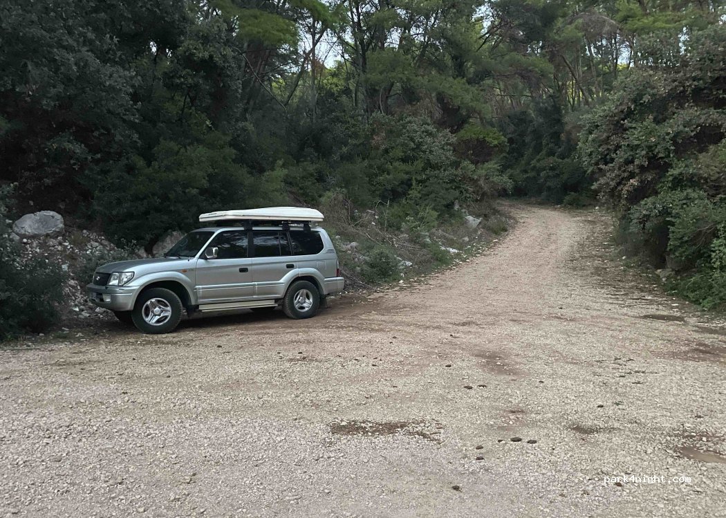 (20273) Čara - Unnamed Road — foto 3