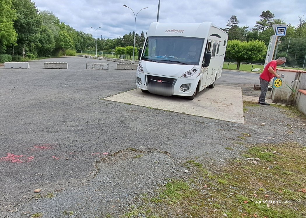 (81400) Carmaux - Boulevard Léon Blum — foto 5