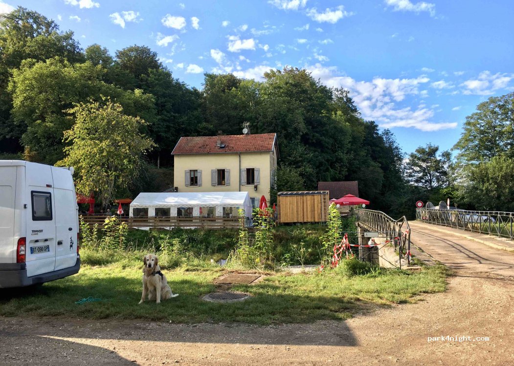 (70360) Scey-sur-Saône-et-Saint-Albin - 5 La Côte Ferrand — foto