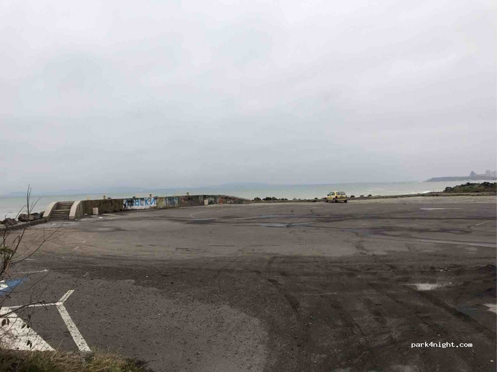 (8016) Burgas - Unnamed Road — foto