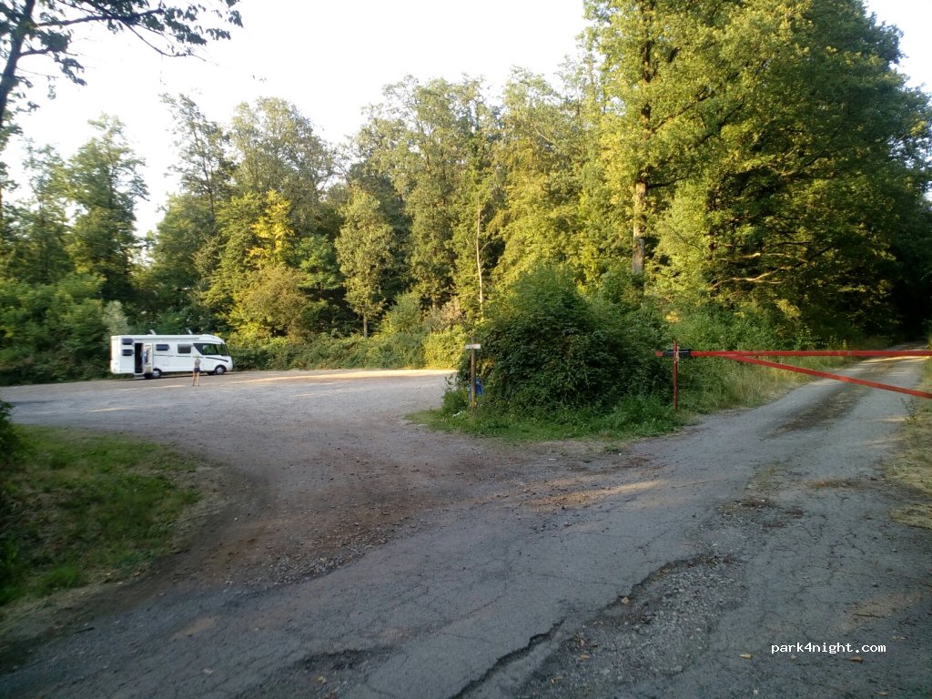 (57220) Denting - Unnamed Road — foto