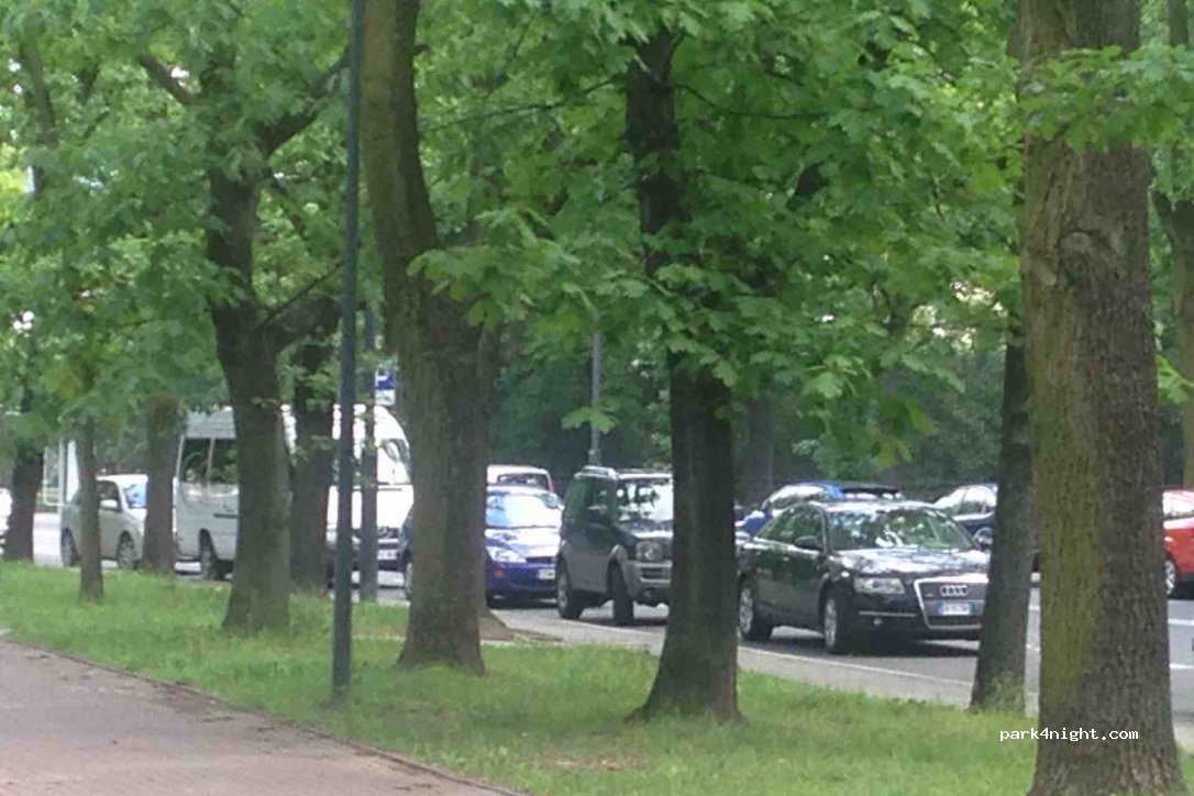 (00-236) Warszawa - 18 Świętojerska — foto