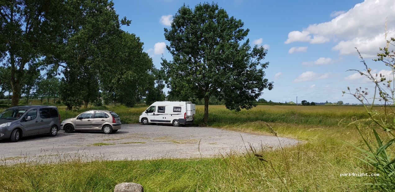 (59630) Brouckerque - 18 Route de Bourbourg — foto