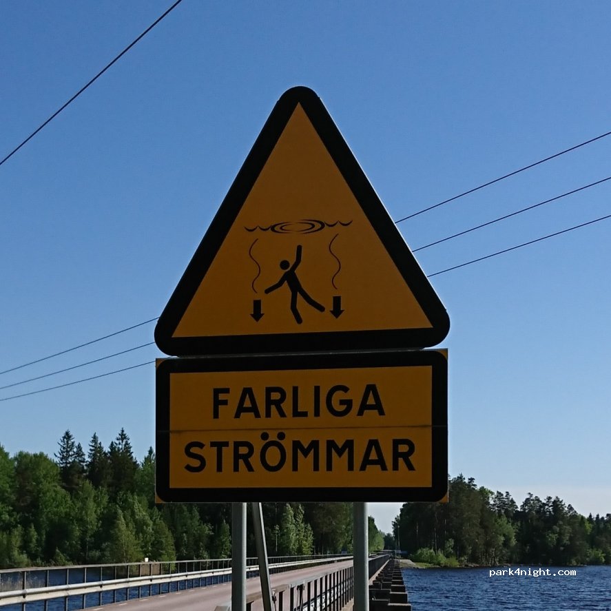(810 40) - 85 Bredforsvägen — foto 3