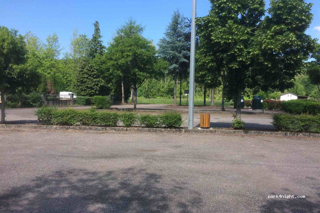 (70360) Scey-sur-Saône-et-Saint-Albin - 1 Rue de Saint-Albin — foto