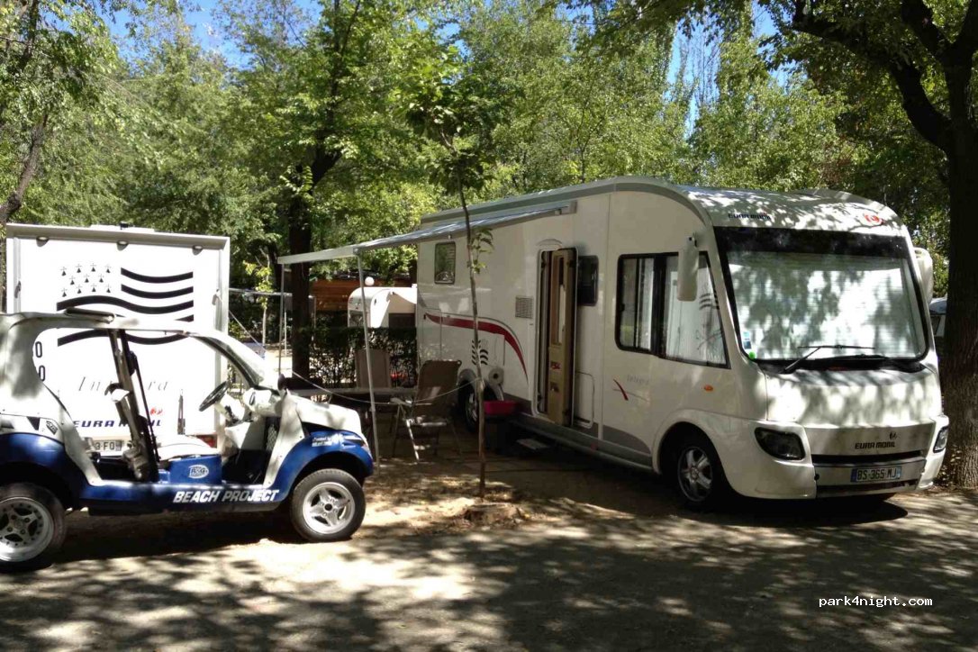 Camping ALPHA Madrid — foto