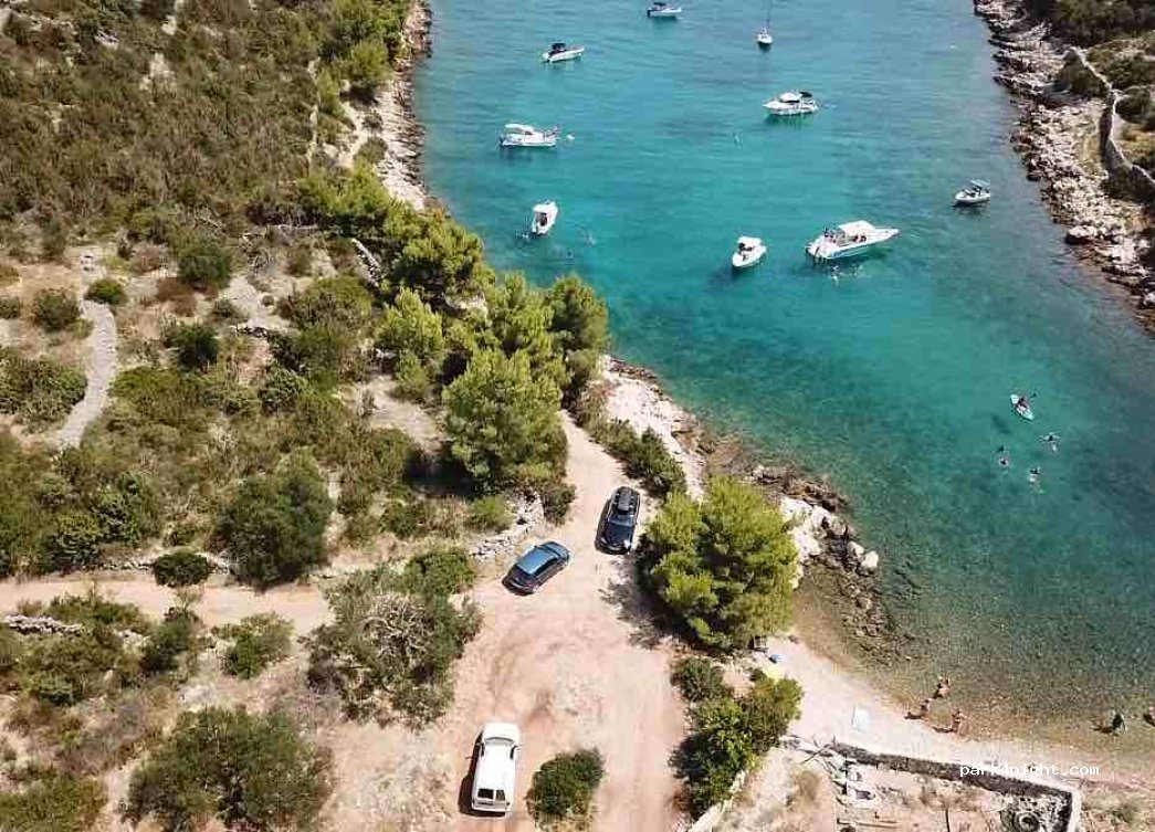 (21226) Vinišće - Unnamed Road — foto 5