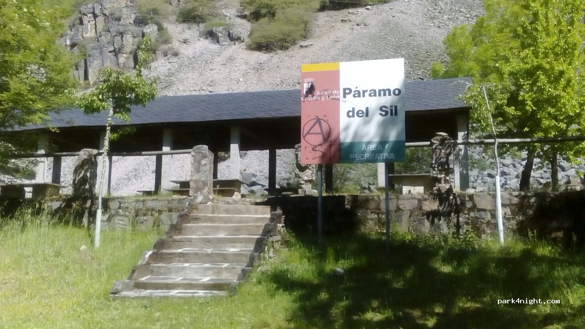 (24470) Páramo del Sil - 9322 Lugar Diseminado — foto