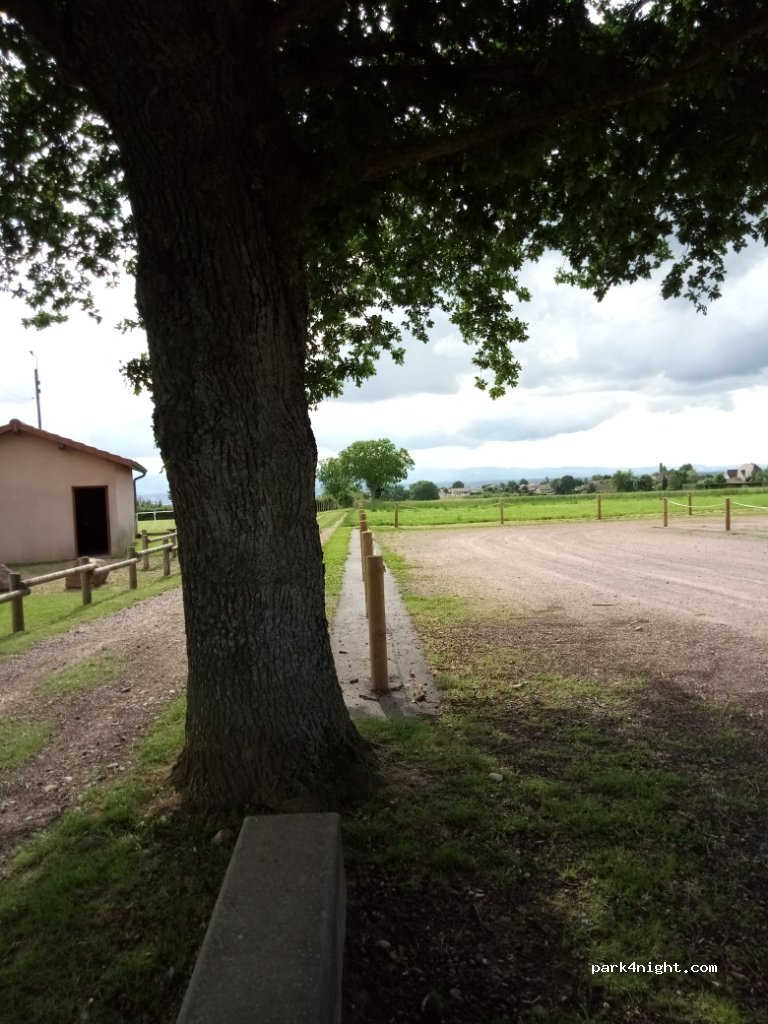 (42460) Coutouvre - Machuron — foto 2