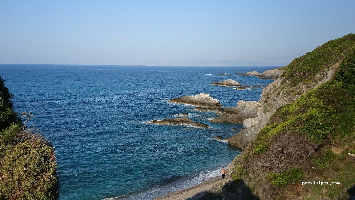 (370 03) Skopelos - Unnamed Road — foto