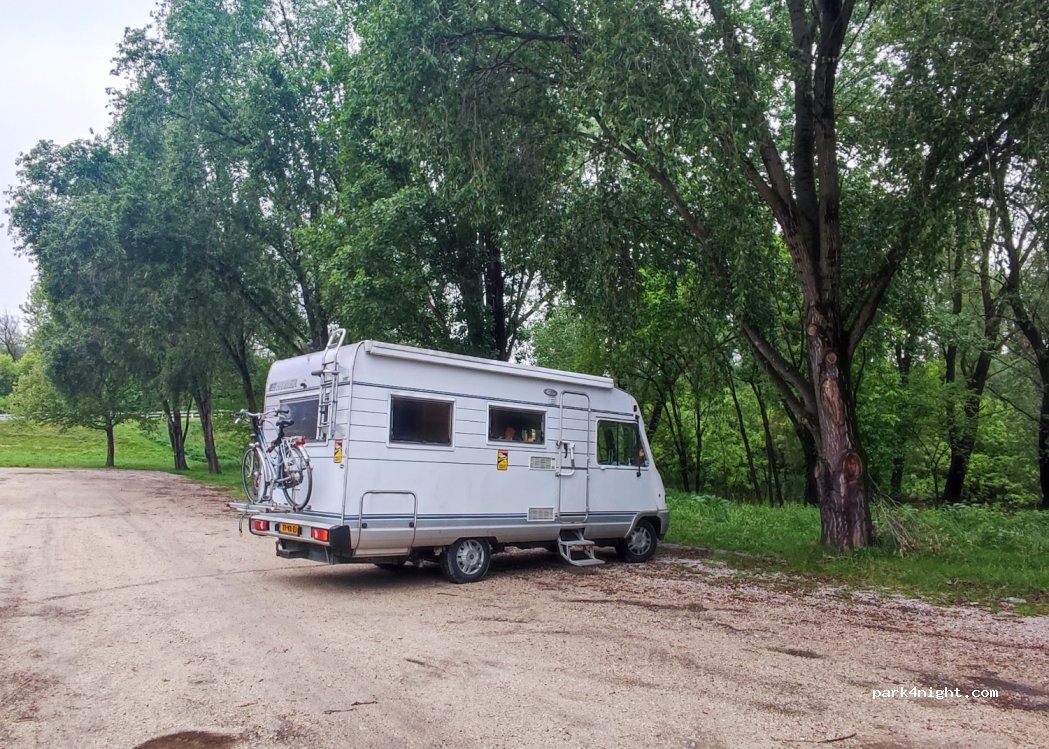 (9025) Győr - Szarvas utca — foto 4